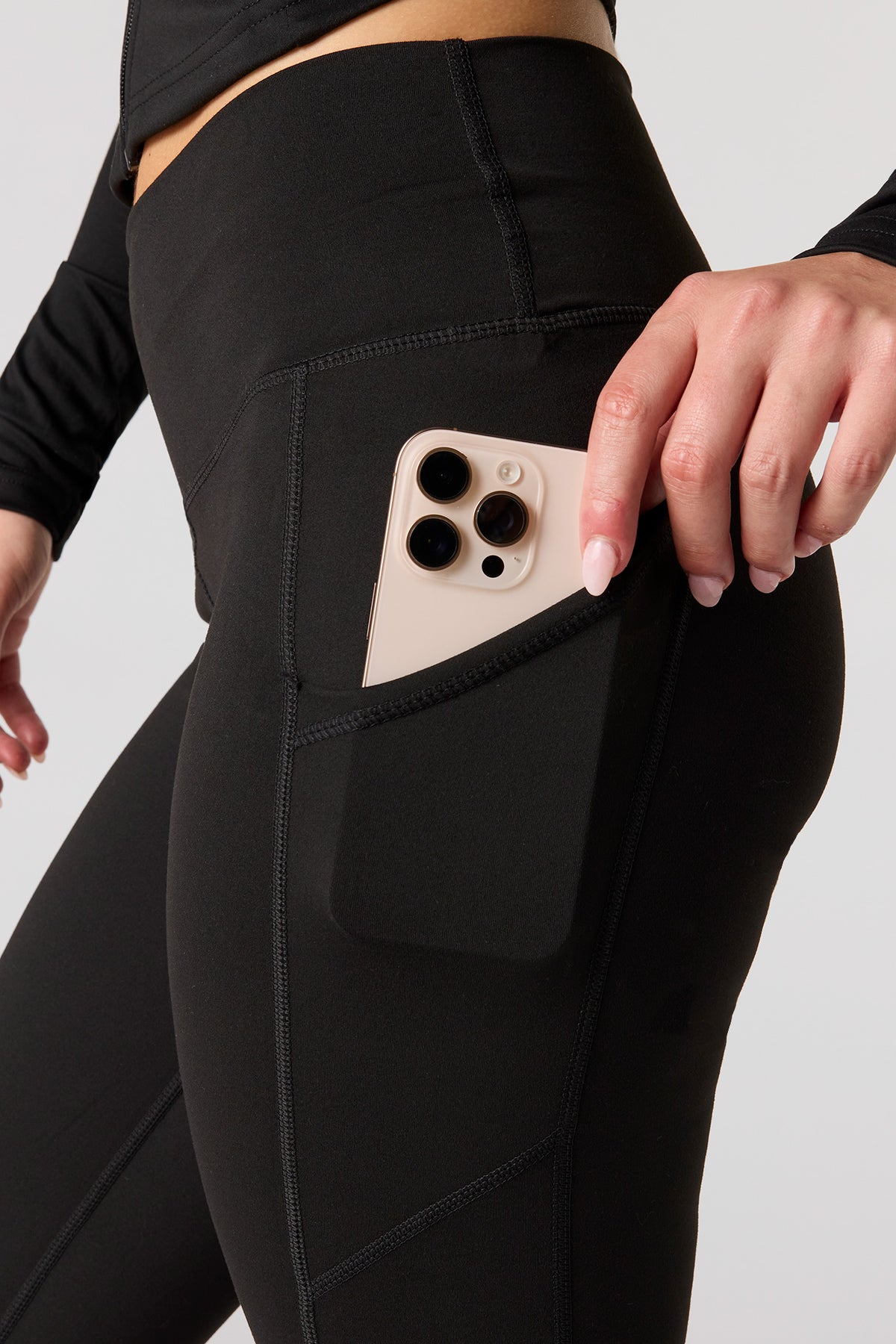 Alt View 4. U/A Flare Pant with Pockets - Black