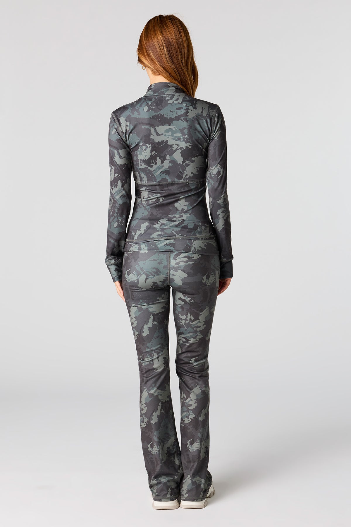 Alt View 3. Camo Active Foldover Waist Flare Legging - Camouflage