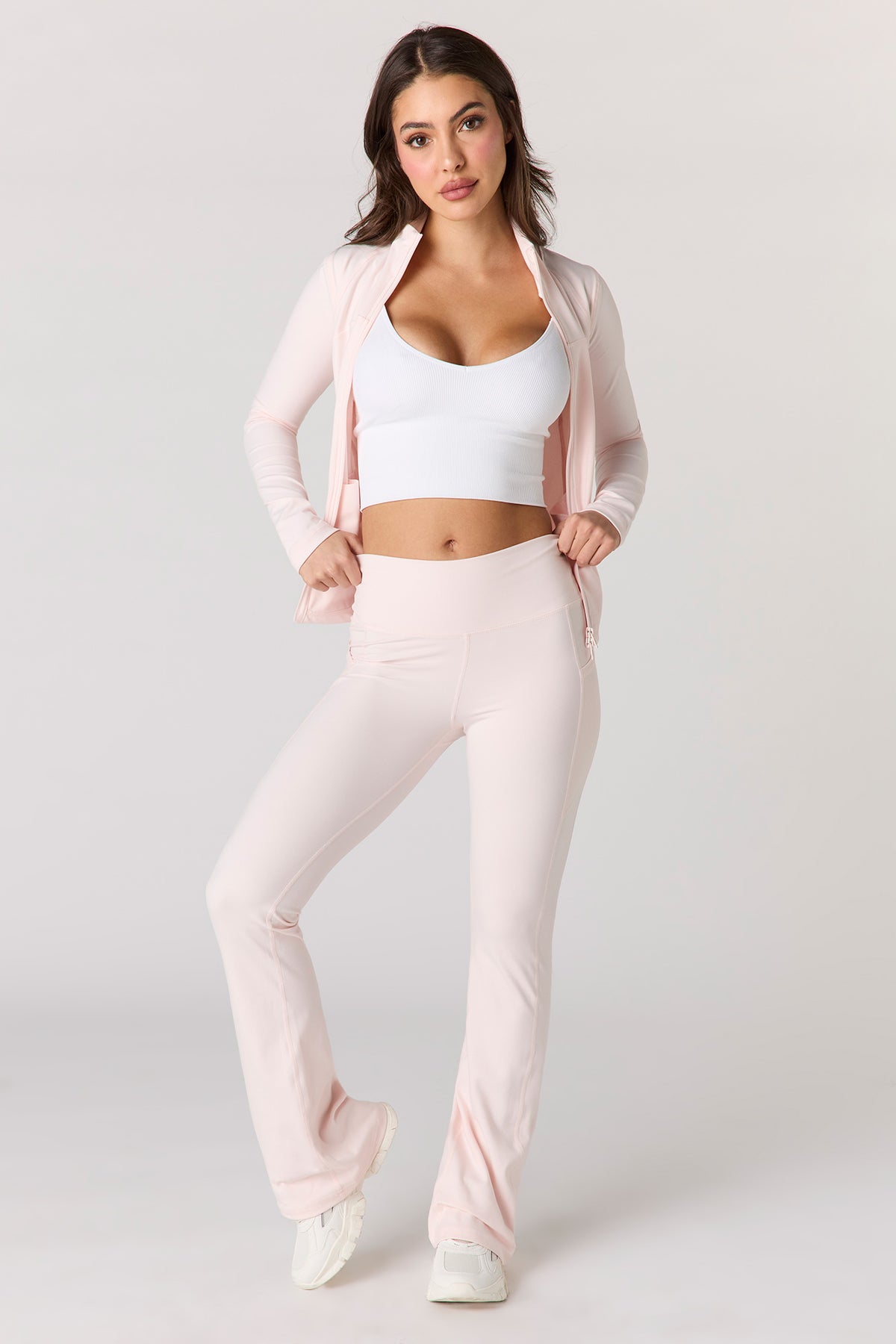 Pantalon Active à jambe évasée avec poches latérales