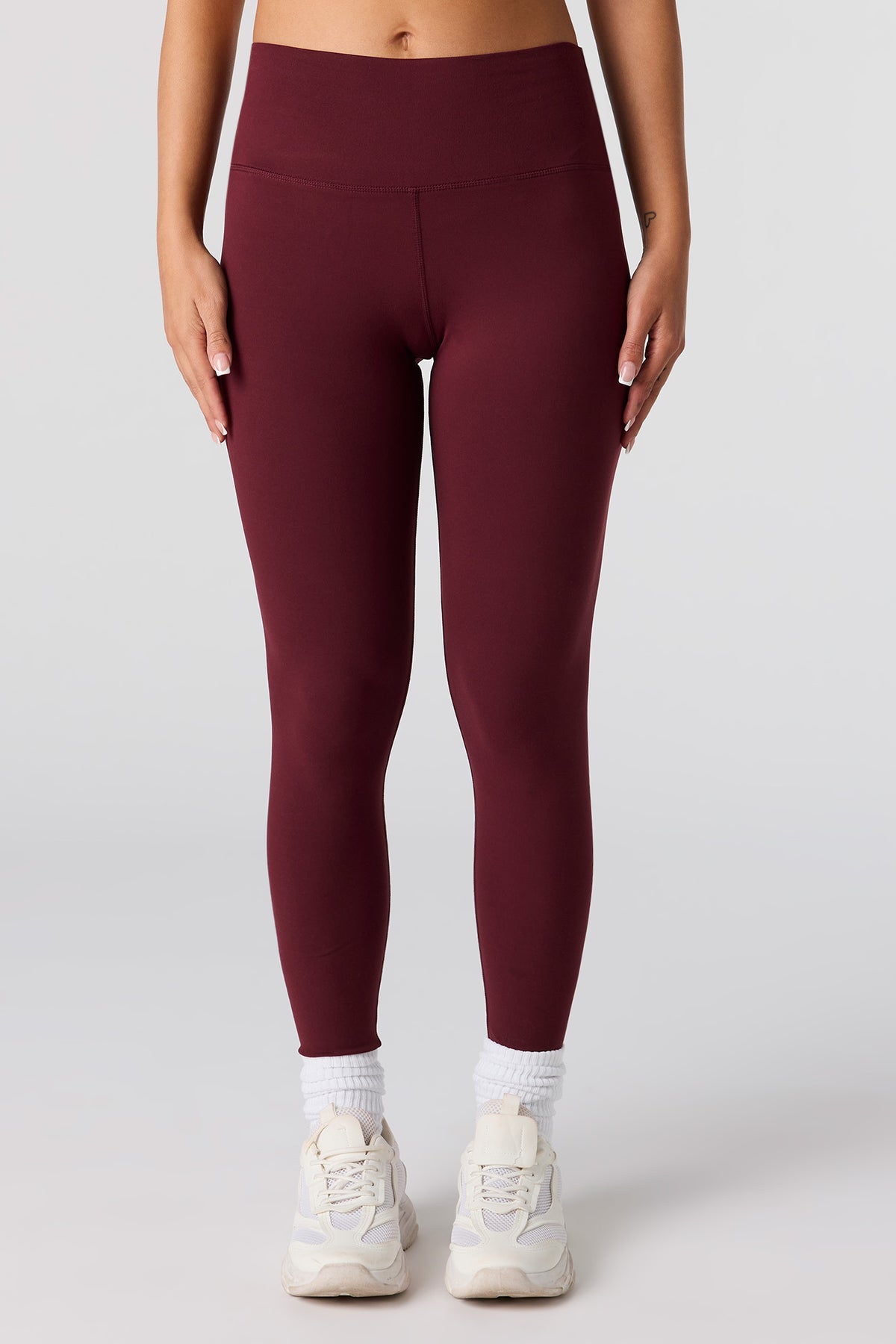Alt View 2. U/A Back Pocket Pant - Heather Grey