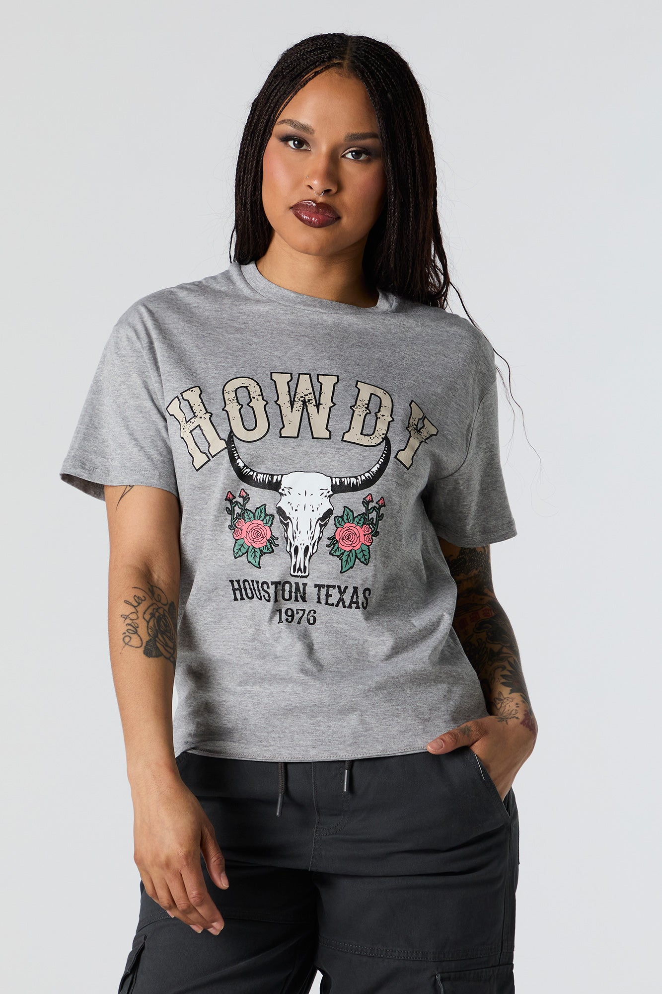 Howdy Graphic Boyfriend T-Shirt