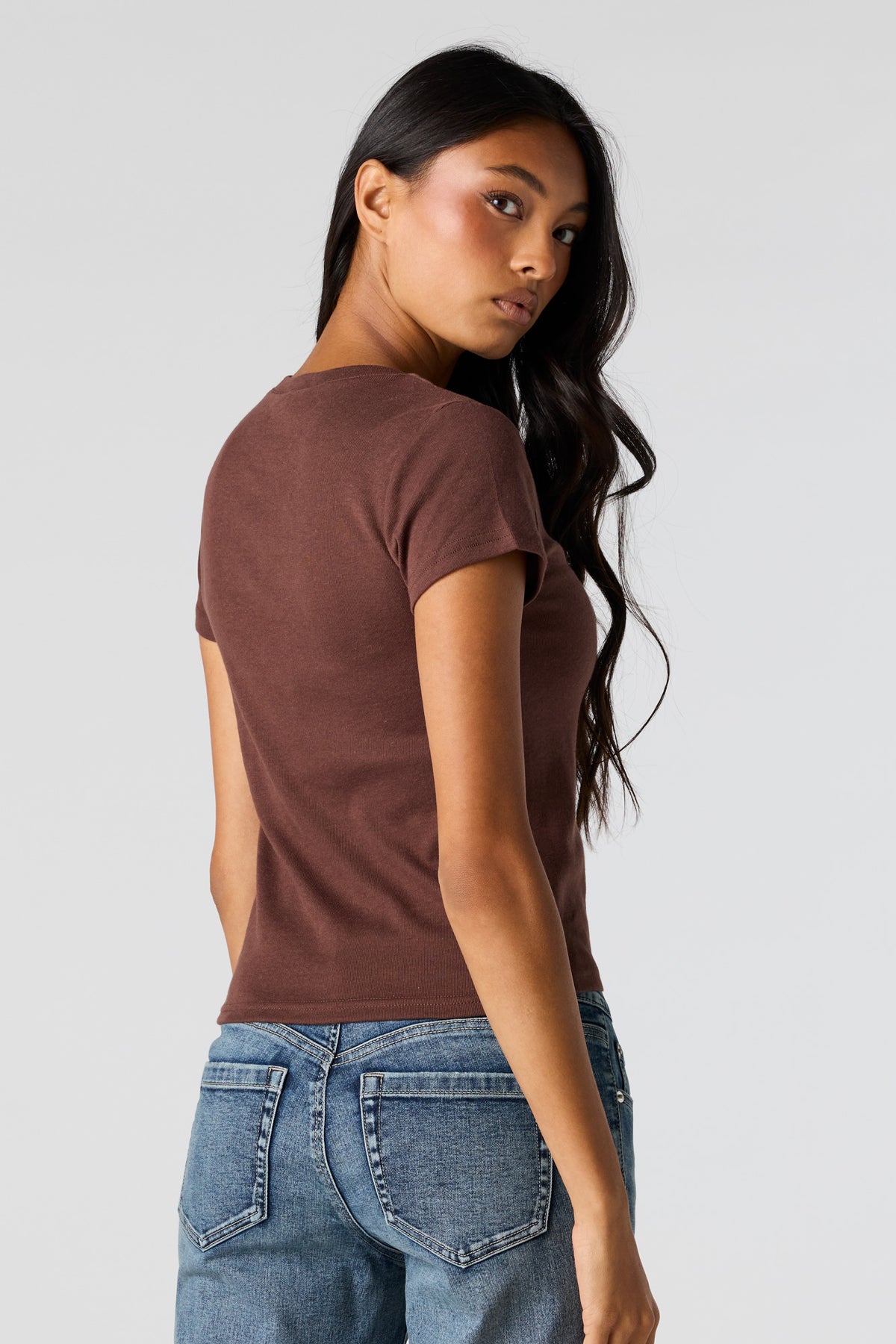 Alt View 2. Graphic Ribbed T-Shirt - Brown