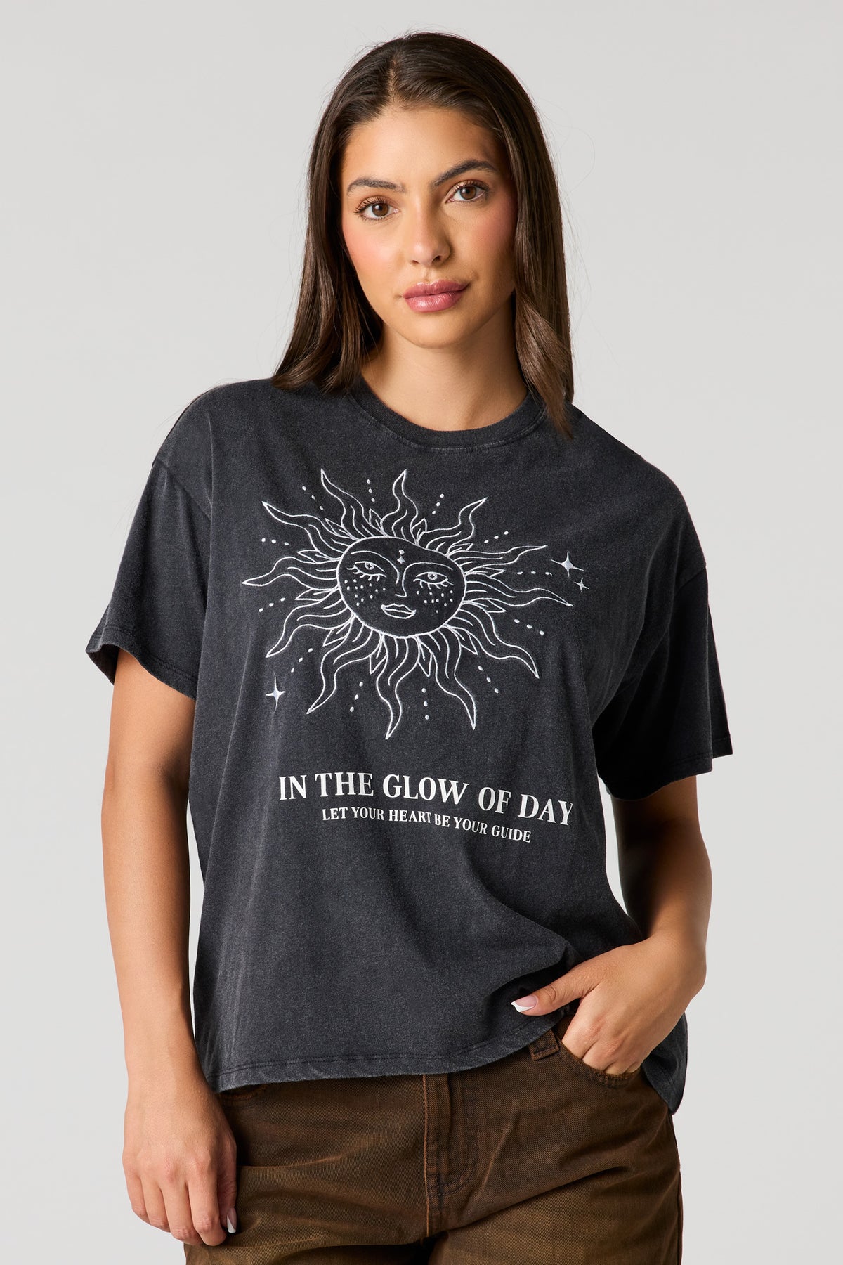 T-shirt de coupe garçonne délavé à imprimé Cosmic