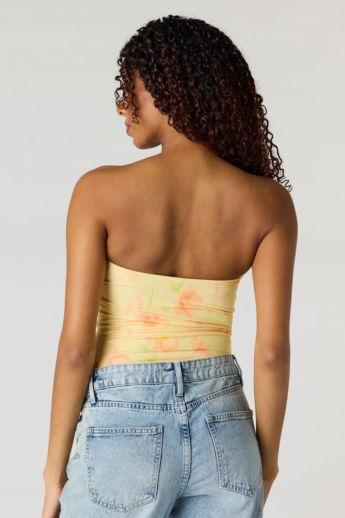 Alt View 2. Contour Cinched Tube Bodysuit - Light Pink
