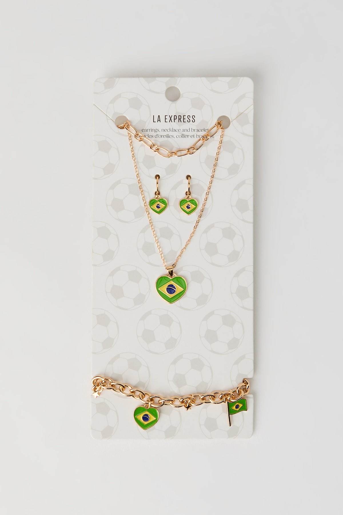 Vue alternative 2. Ensemble avec boucles d'oreilles, collier et bracelet à motif de drapeau du Brésil