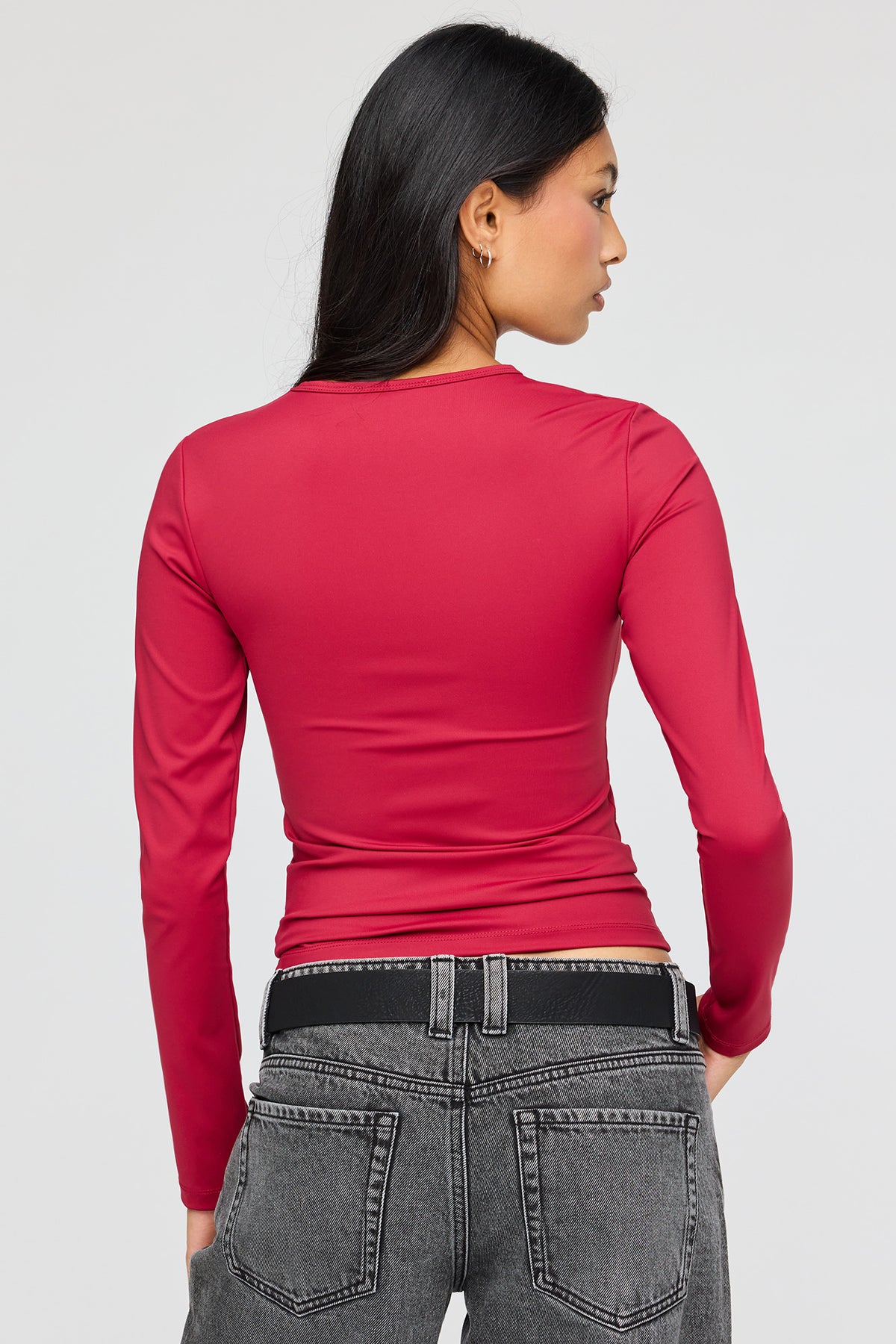 Alt View 2. Contour Long Sleeve Top - Burgundy