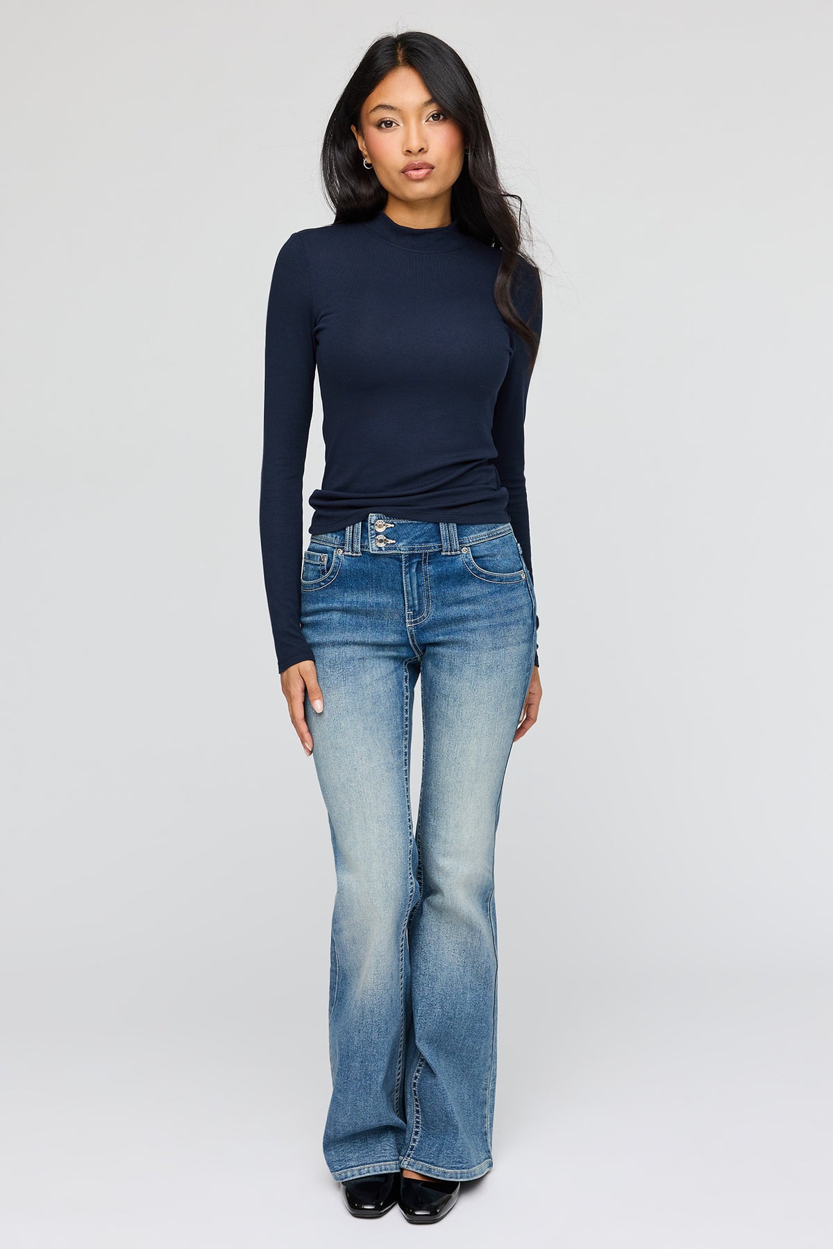 Alt View 3. Ribbed Mock Neck Long Sleeve Top - Navy