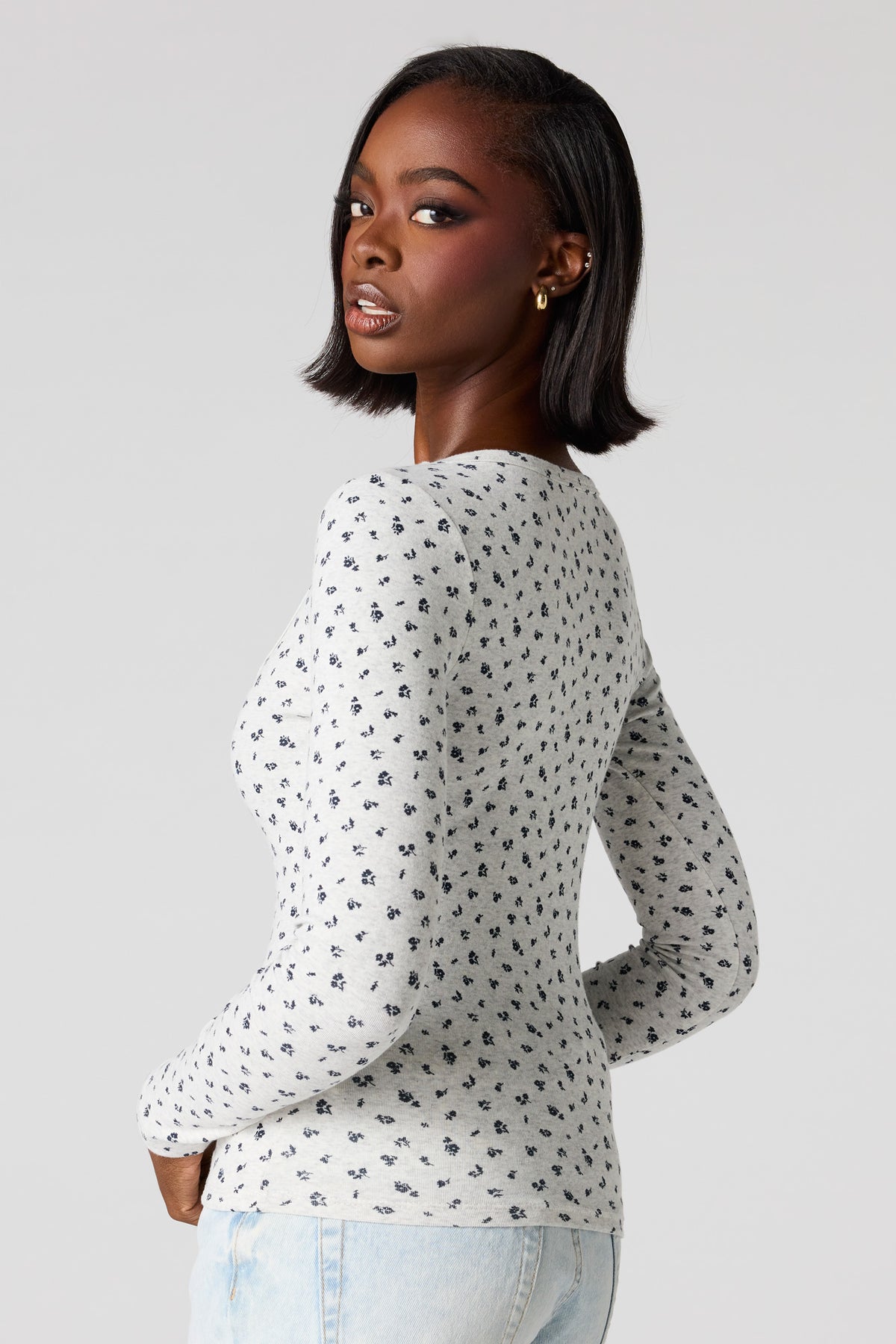 Alt View 2. Ribbed Scoop Neck Long Sleeve Top - White