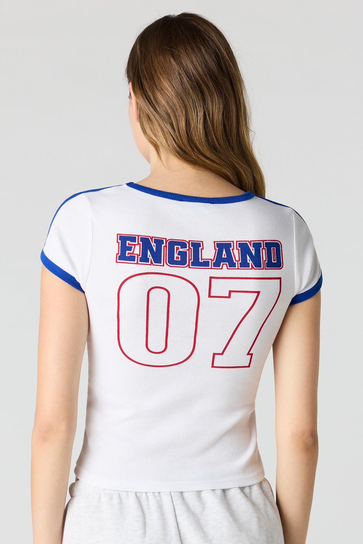 Alt View 2. England Graphic Jersey T-Shirt - Ivory