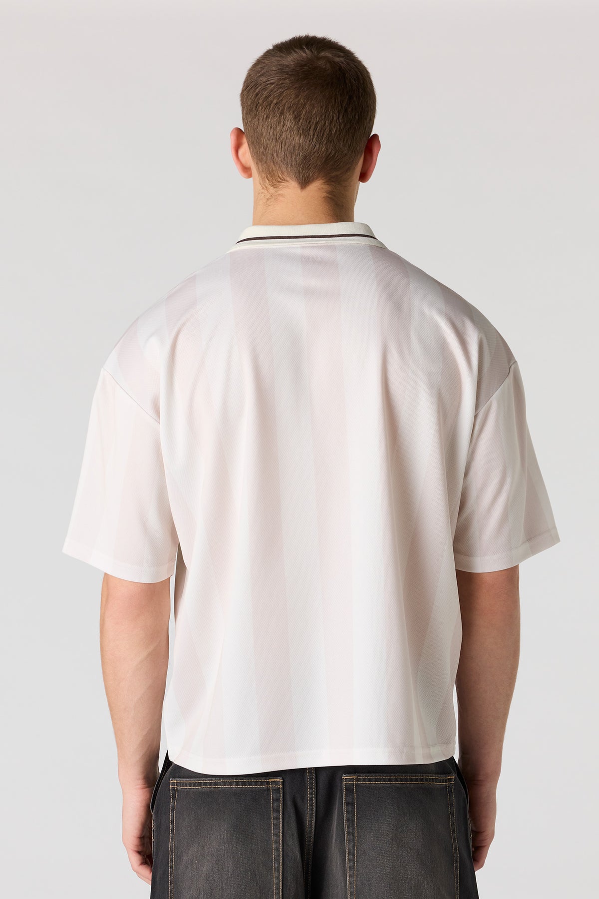 Vue alternative 2. Polo de soccer en filet imprimé