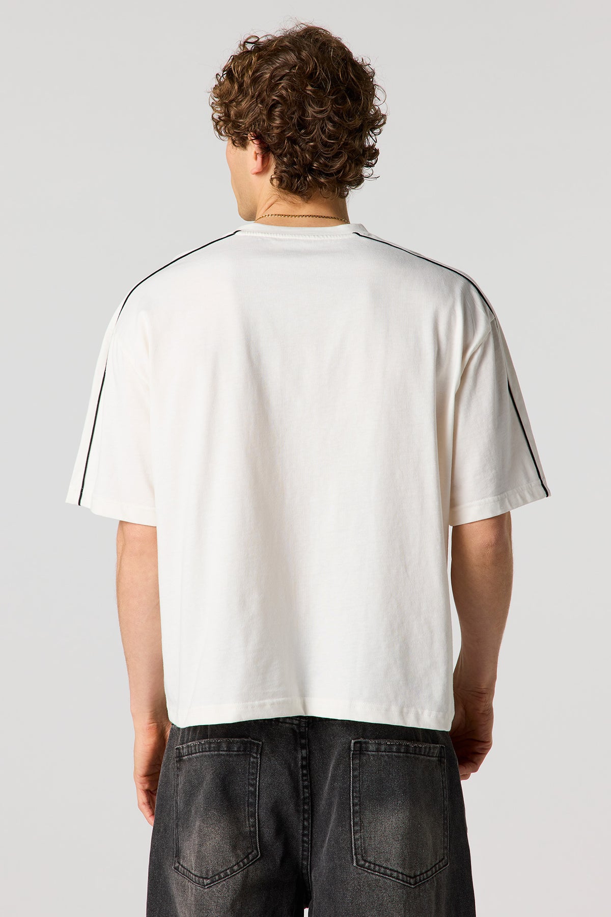 Alt View 2. Premium Heavyweight Cotton Estd. Graphic Boxy T-Shirt - White