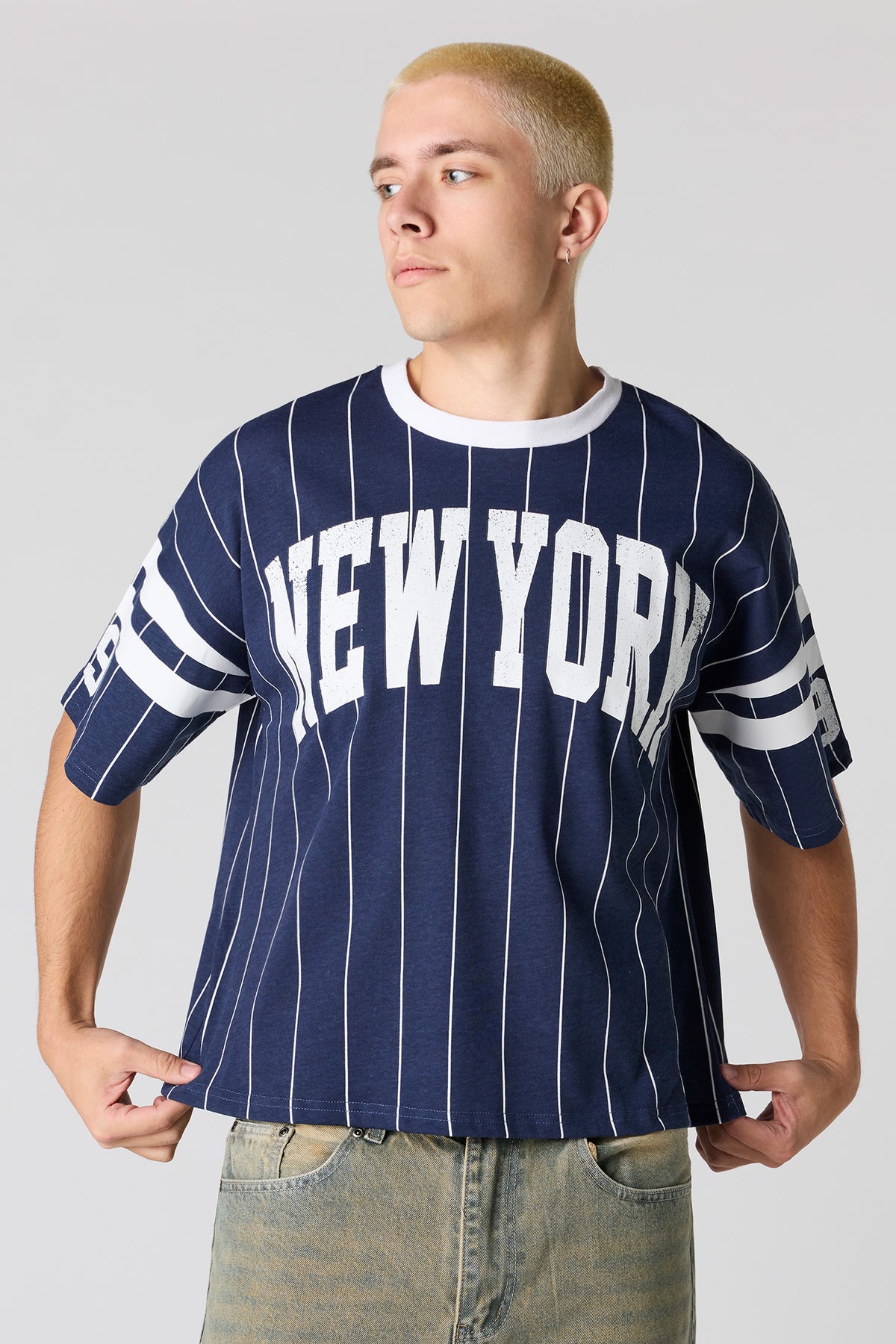 Alt View 2. Premium Heavyweight Cotton Boxy Football T-Shirt - Navy