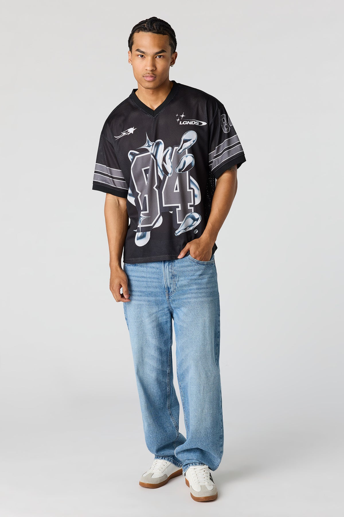 Alt View 3. Graphic Mesh Jersey - Black