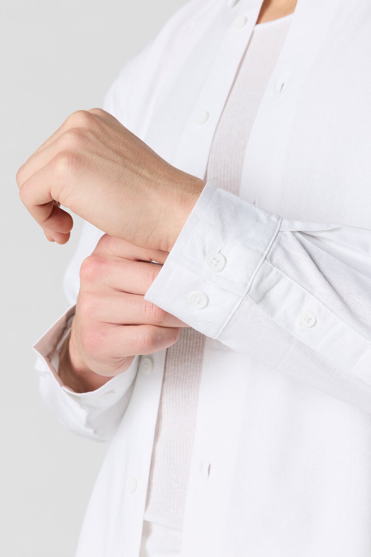 Alt View 8. Linen-Blend Long Sleeve Button-Up Top - Oatmeal