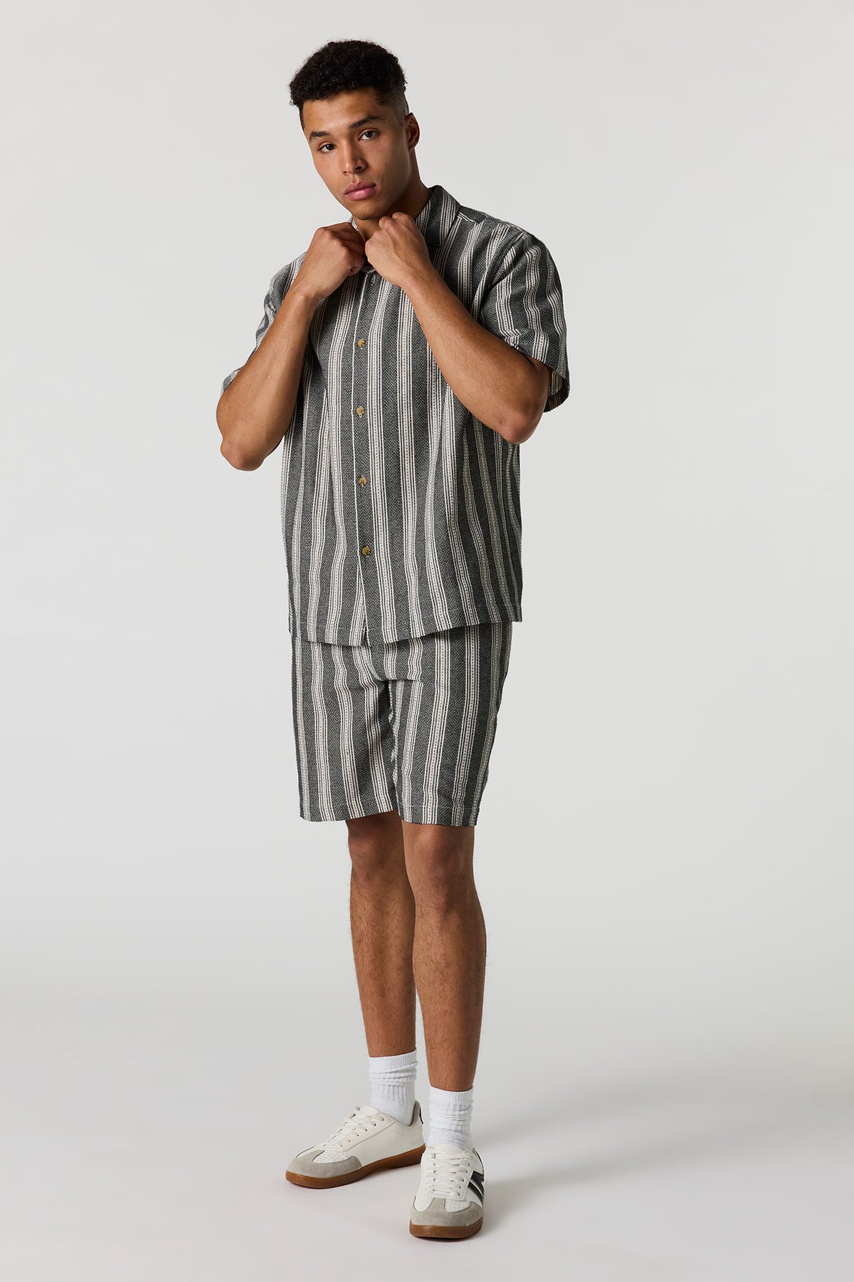 Alt View 3. Textured Striped Button-Up Top - Black