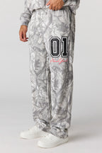 Graphic Baggy Fleece Sweatpant