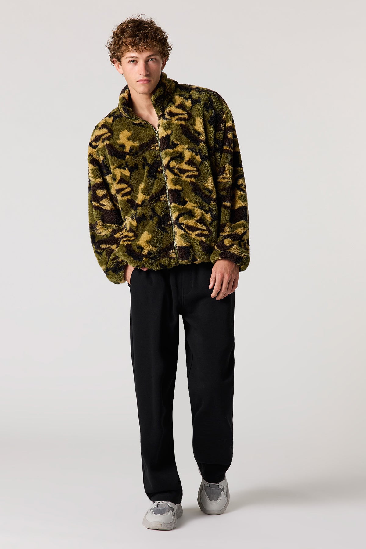Alt View 2. Fleece Sweatpant - Black
