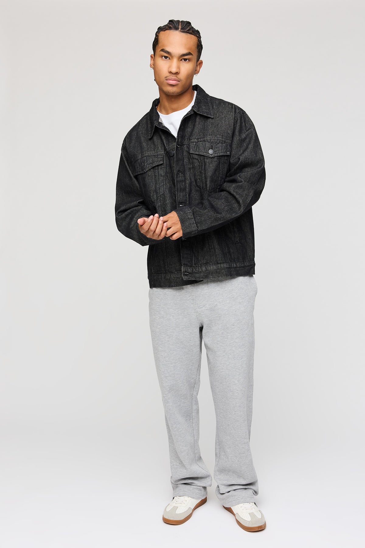Alt View 2. Straight Leg Fleece Sweatpant - Heather Grey
