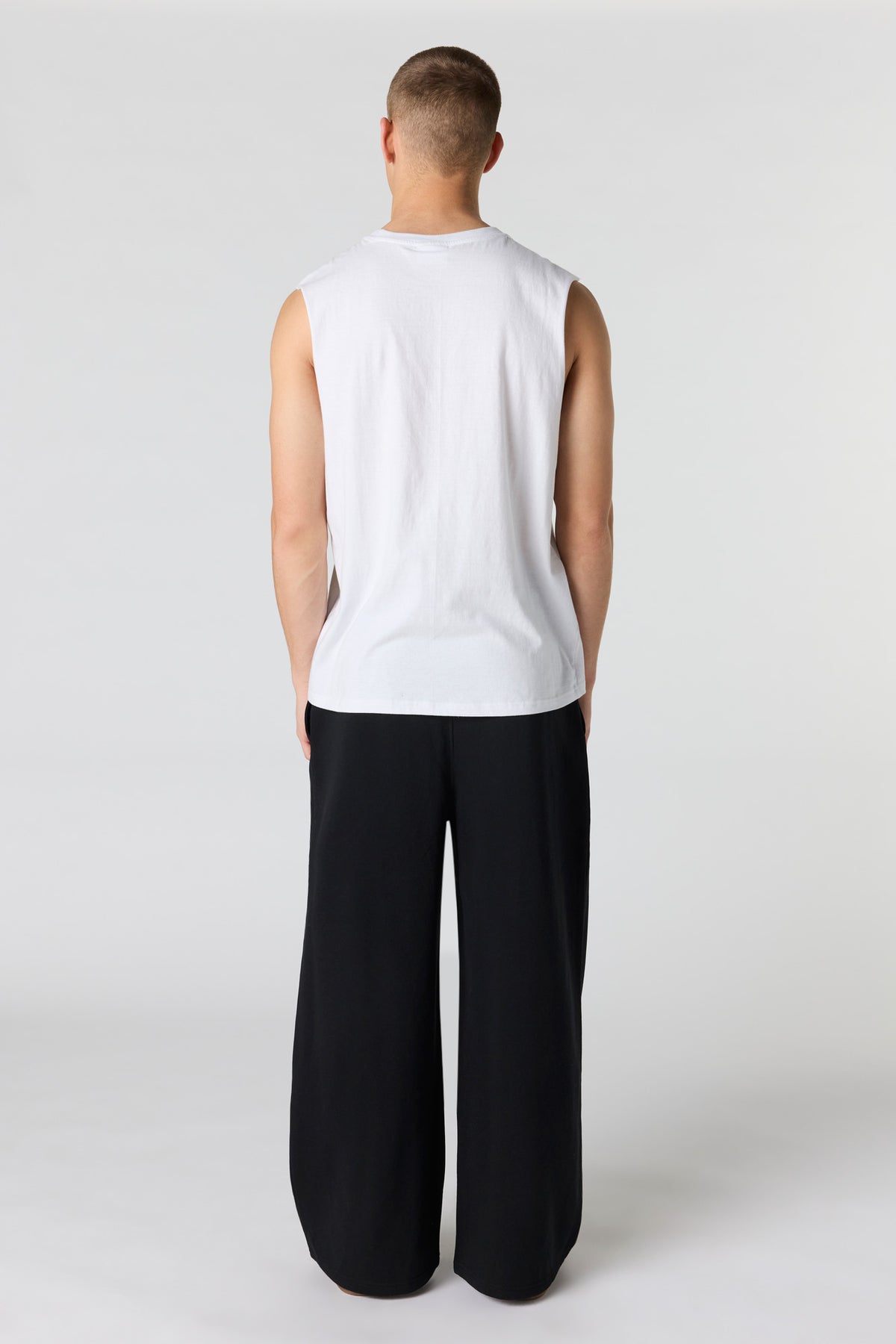 Vue alternative 12. Pantalon d'entraînement à jambe large en molleton
