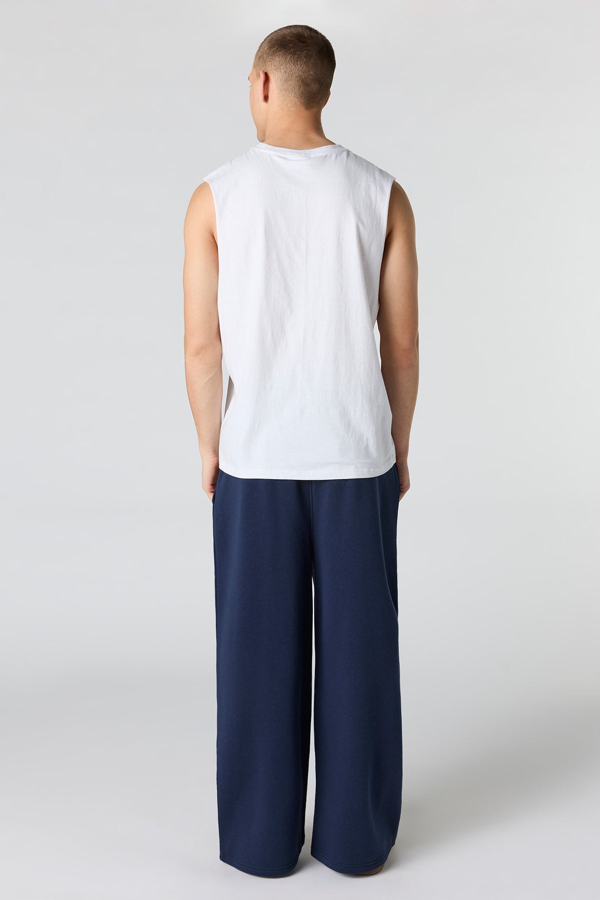 Vue alternative 6. Pantalon d'entraînement à jambe large en molleton