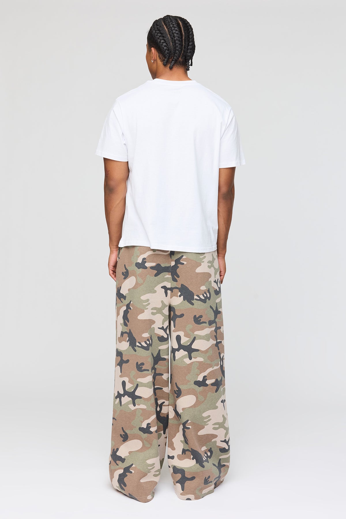 Vue alternative 3. Pantalon d'entraînement à jambe super large en molleton