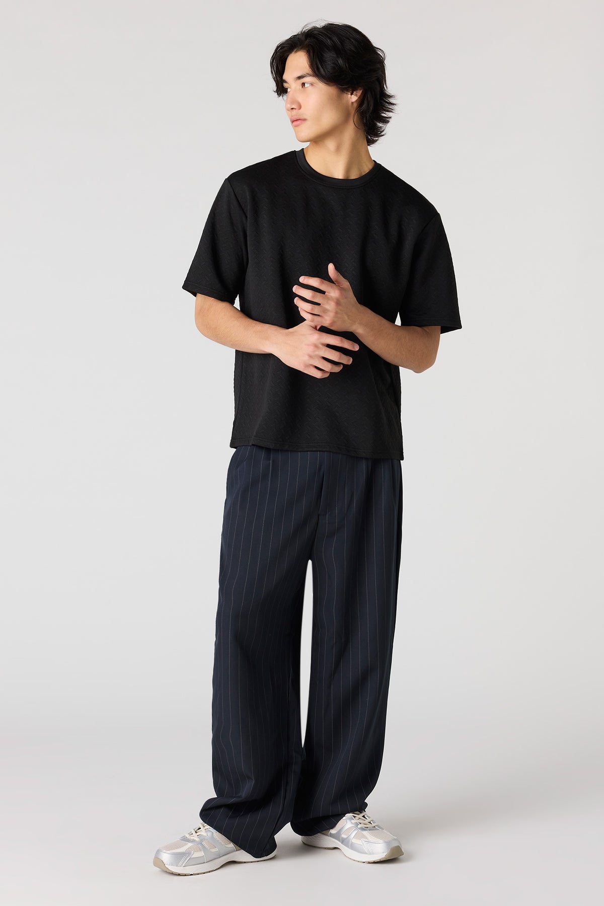 Vue alternative 3. T-shirt carré texturé