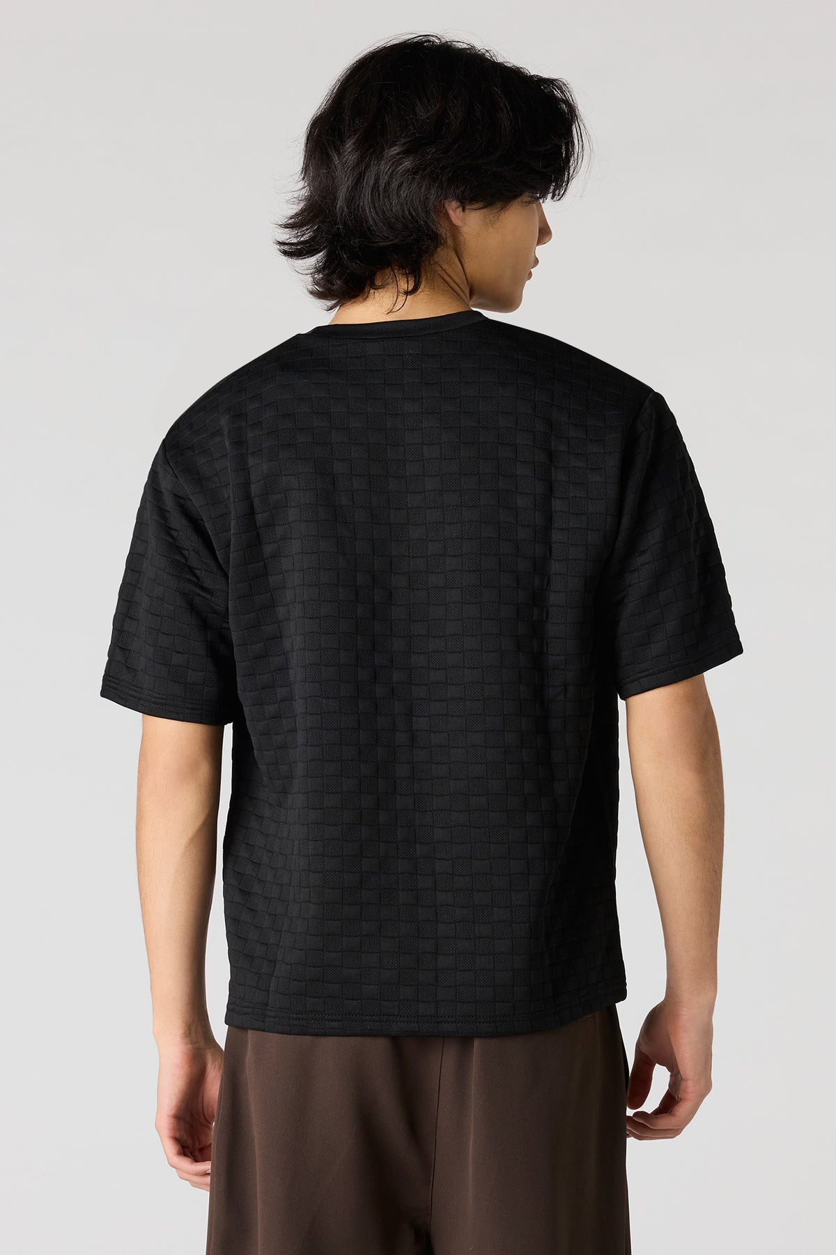 Vue alternative 2. T-shirt carré texturé à carreaux