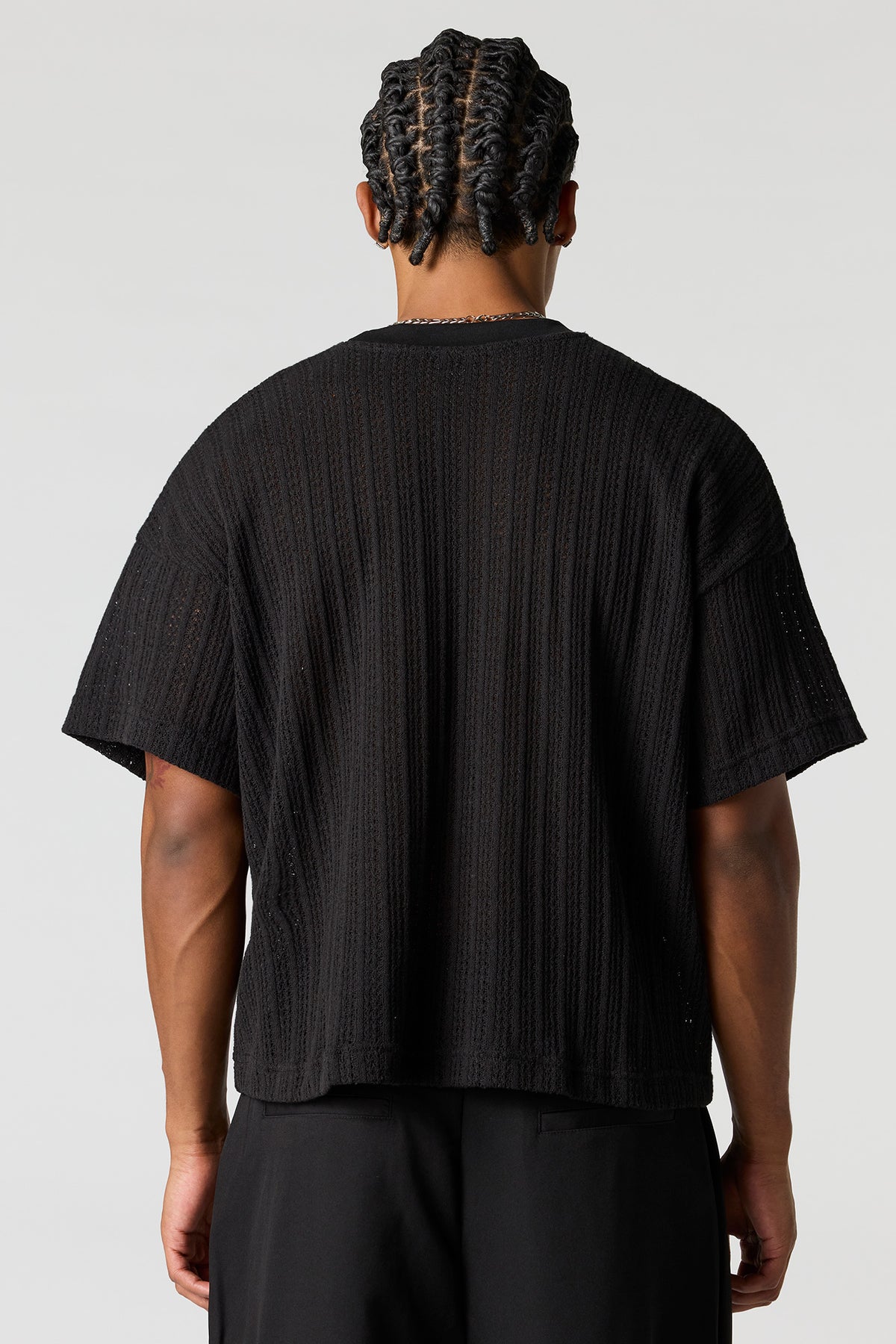 Vue alternative 2. T-shirt carré texturé