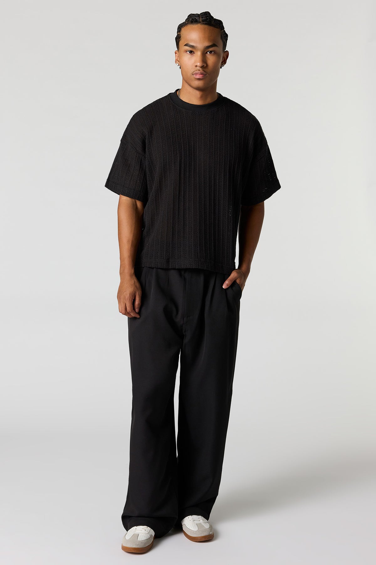 Vue alternative 3. T-shirt carré texturé