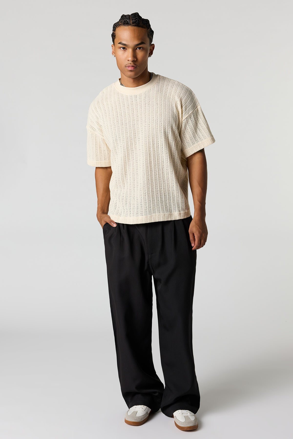 Vue alternative 3. T-shirt carré texturé
