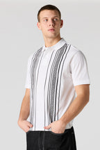 Polo avec rayures verticales