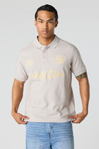 Polo côtelé avec motif brodé