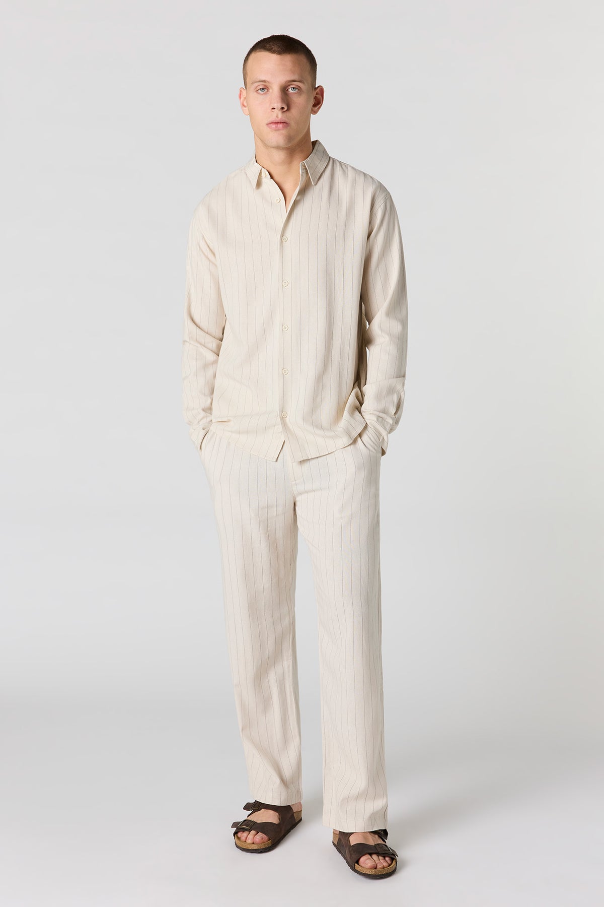 Alt View 2. Linen-Blend Baggy Pant - Oatmeal