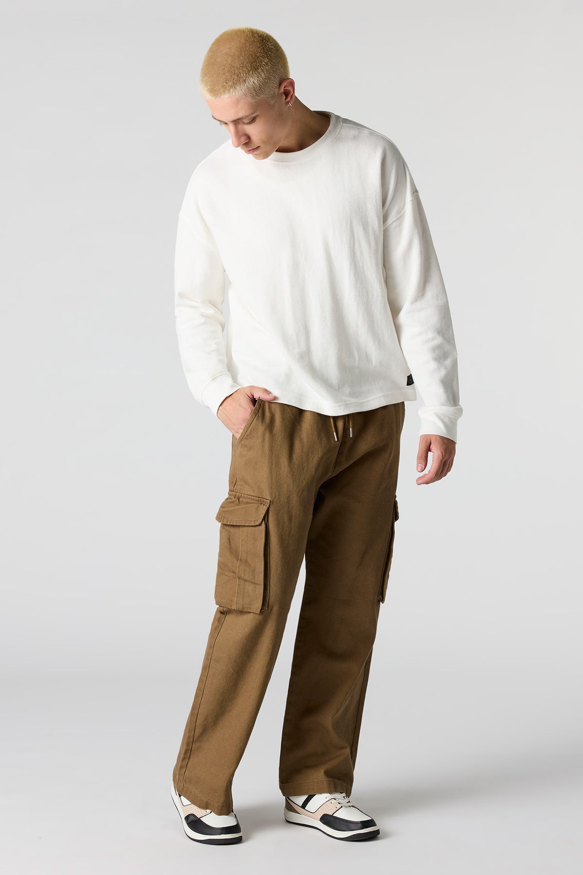 Vue alternative 2. Jogger cargo baggy