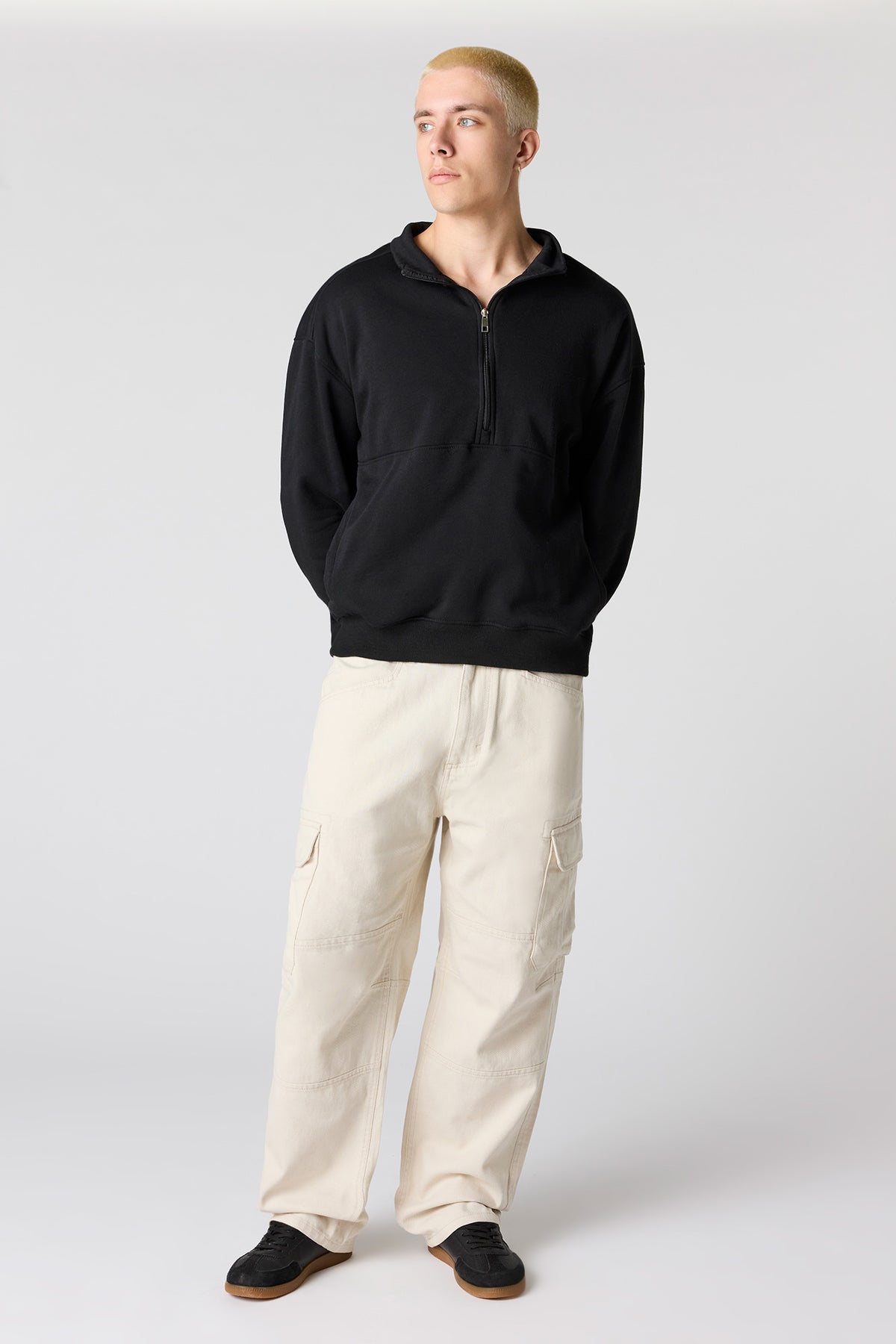 Alt View 2. Baggy Cargo Pant - Natural
