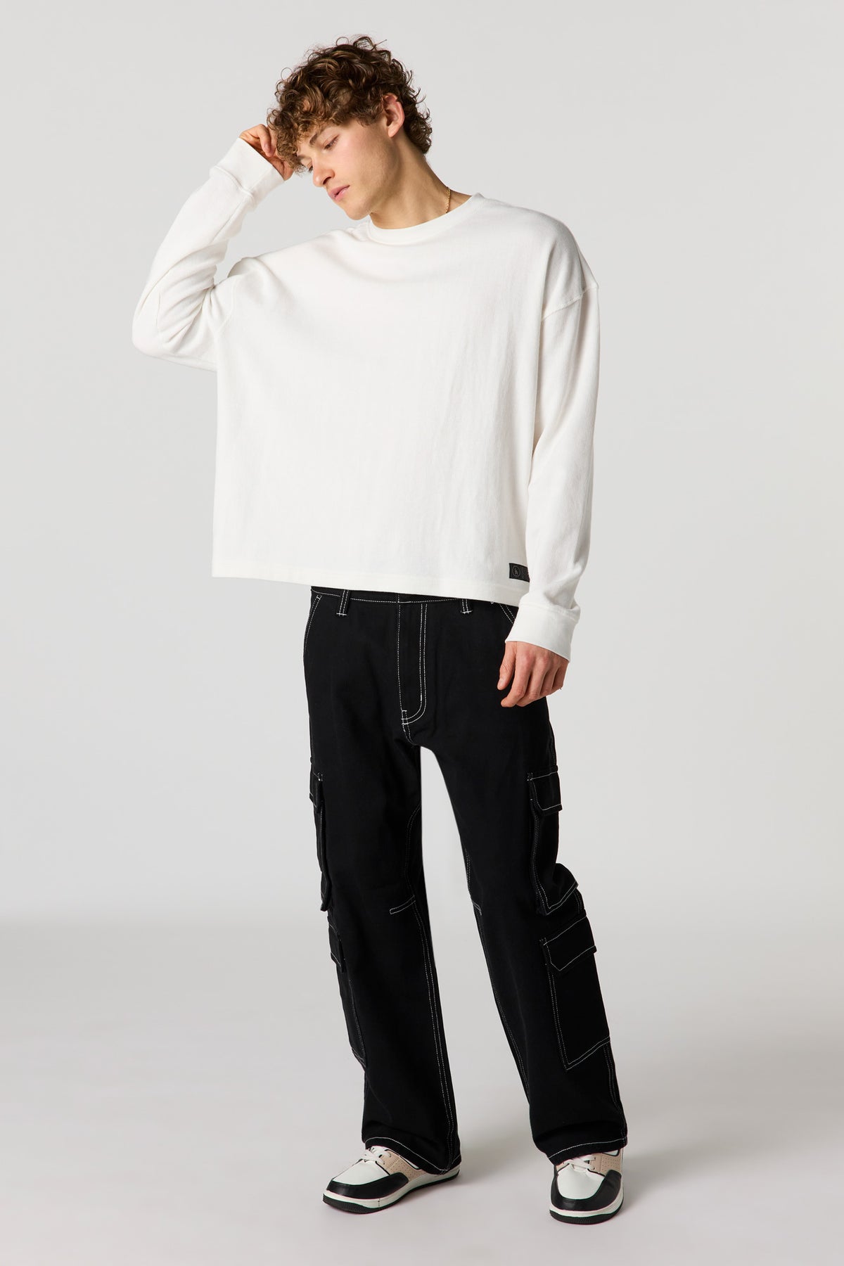 Vue alternative 2. Jean cargo baggy