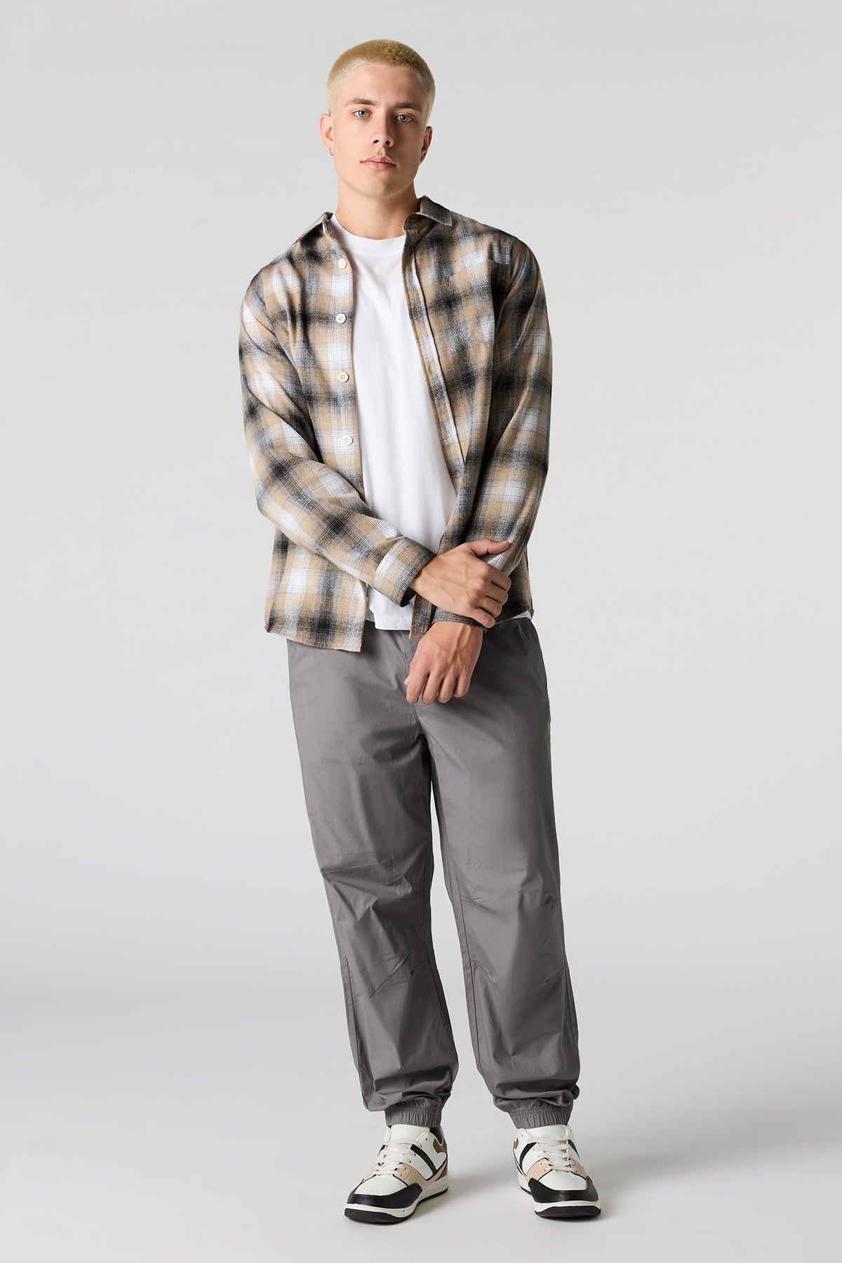 Alt View 2. Classic Jogger - Heather Grey