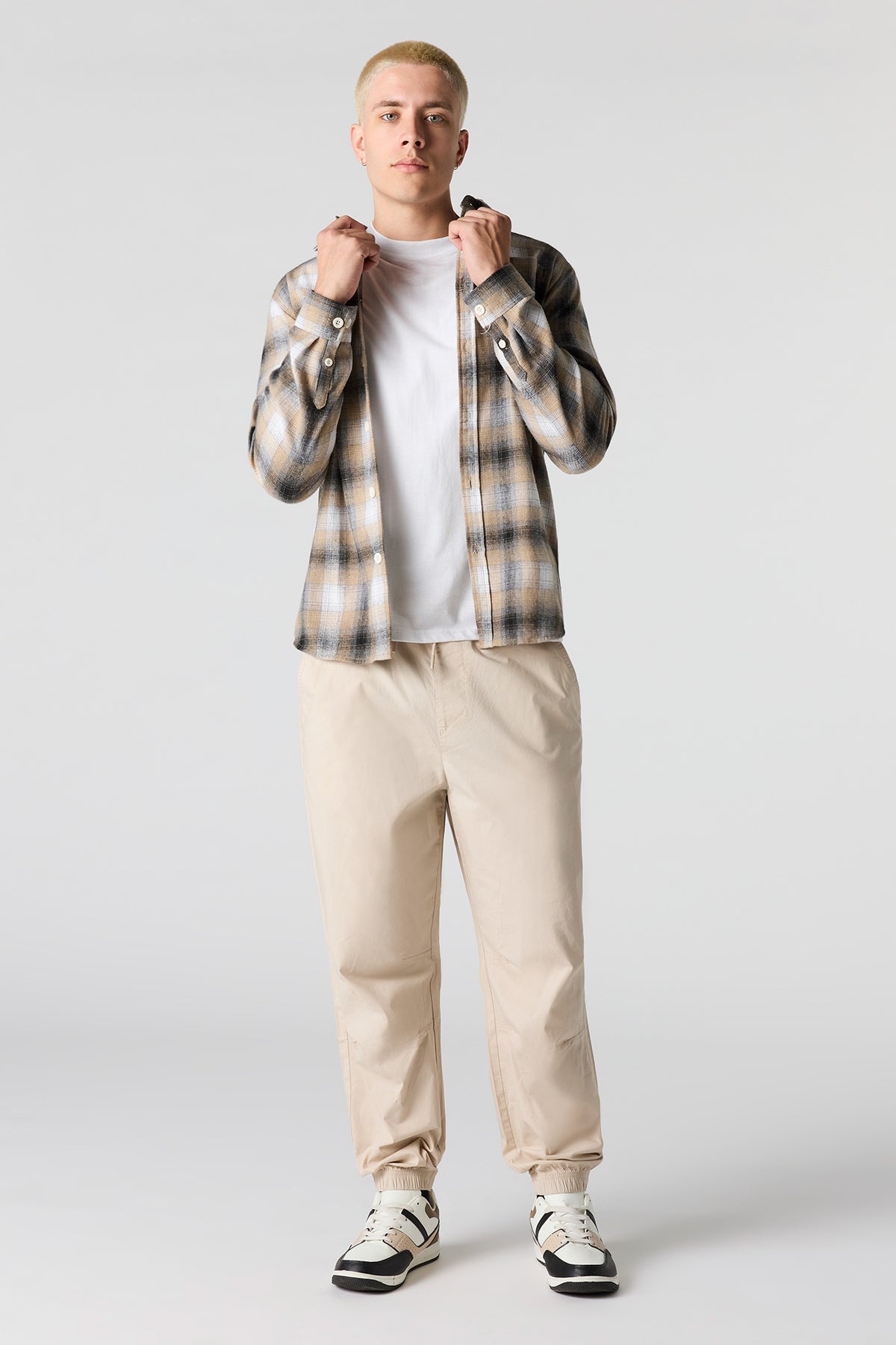 Alt View 2. Classic Jogger - Natural