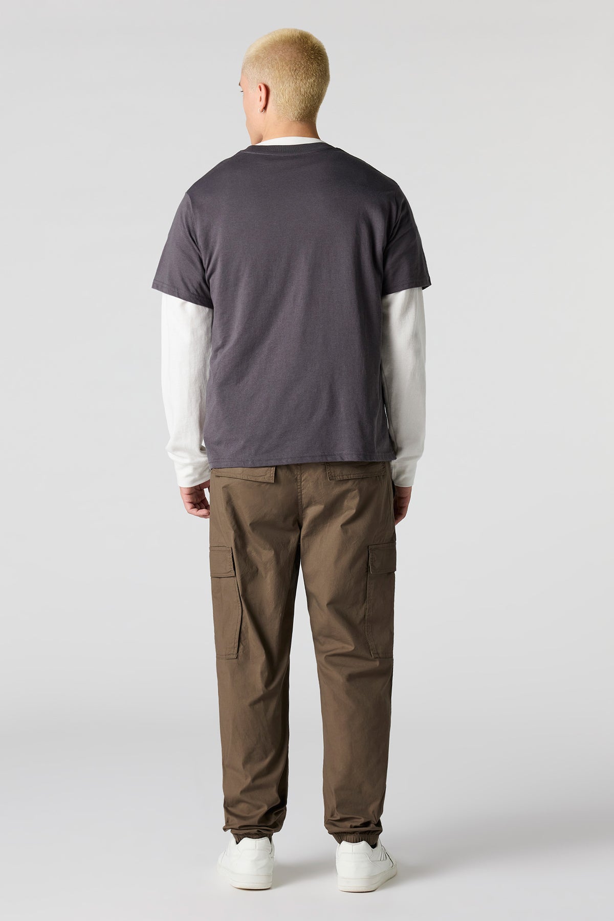 Vue alternative 3. Jogger cargo classique