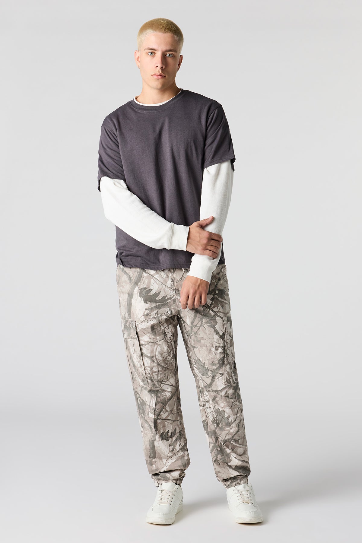 Vue alternative 2. Jogger cargo classique