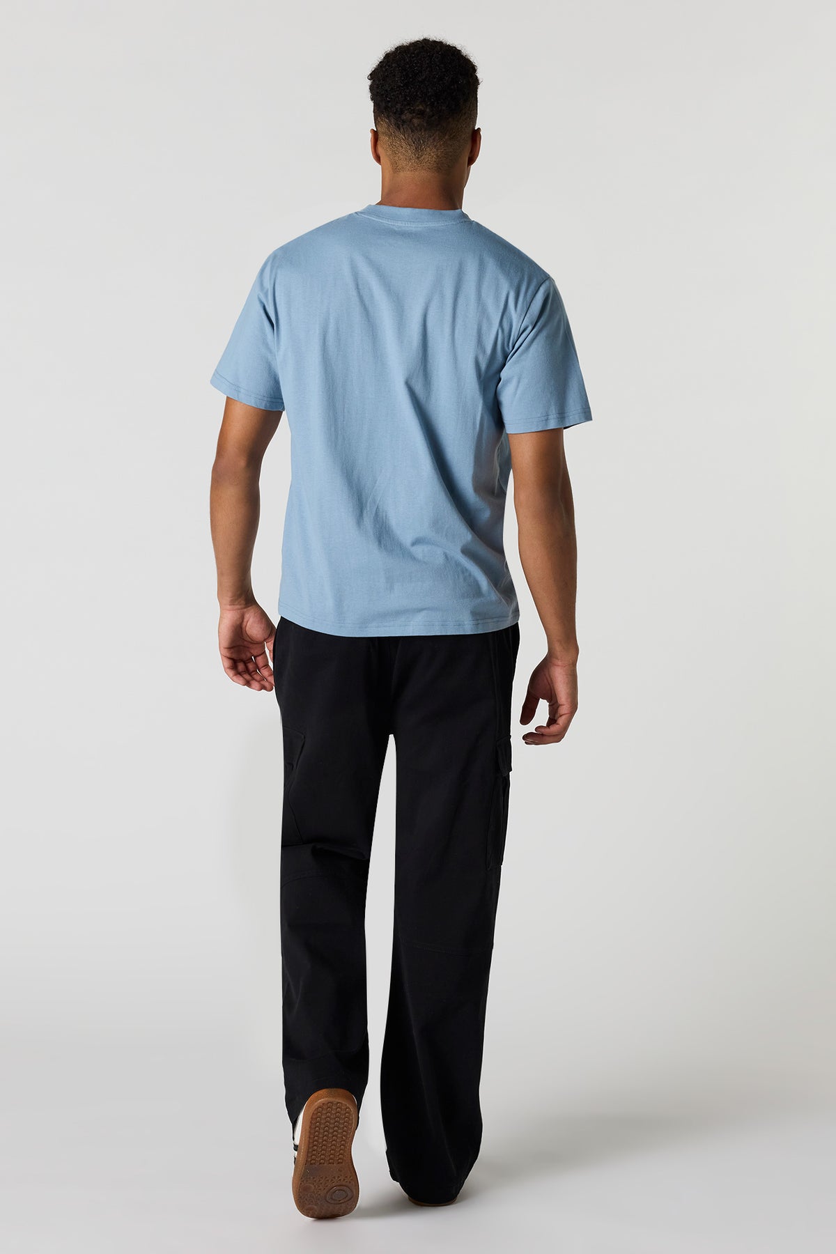 Vue alternative 3. Jogger cargo classique