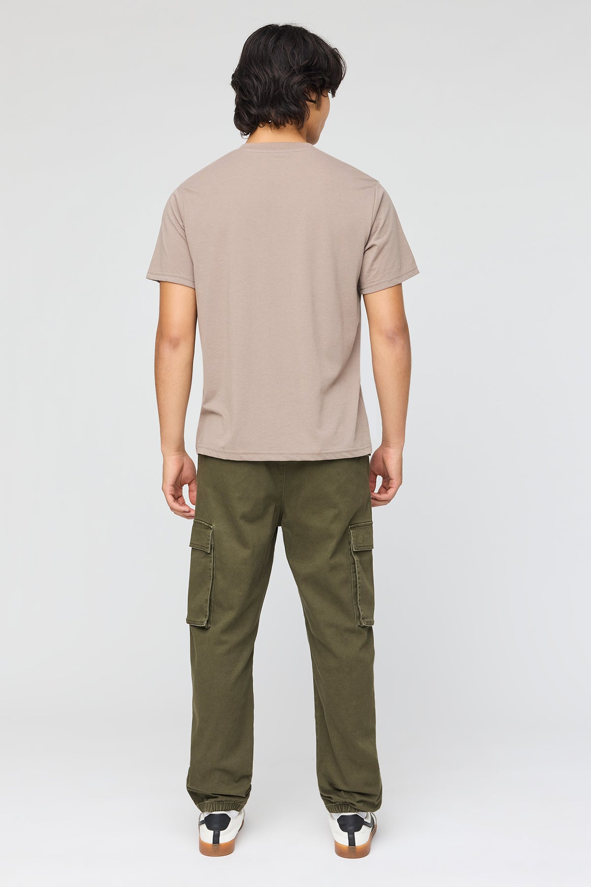 Vue alternative 3. Jogger cargo