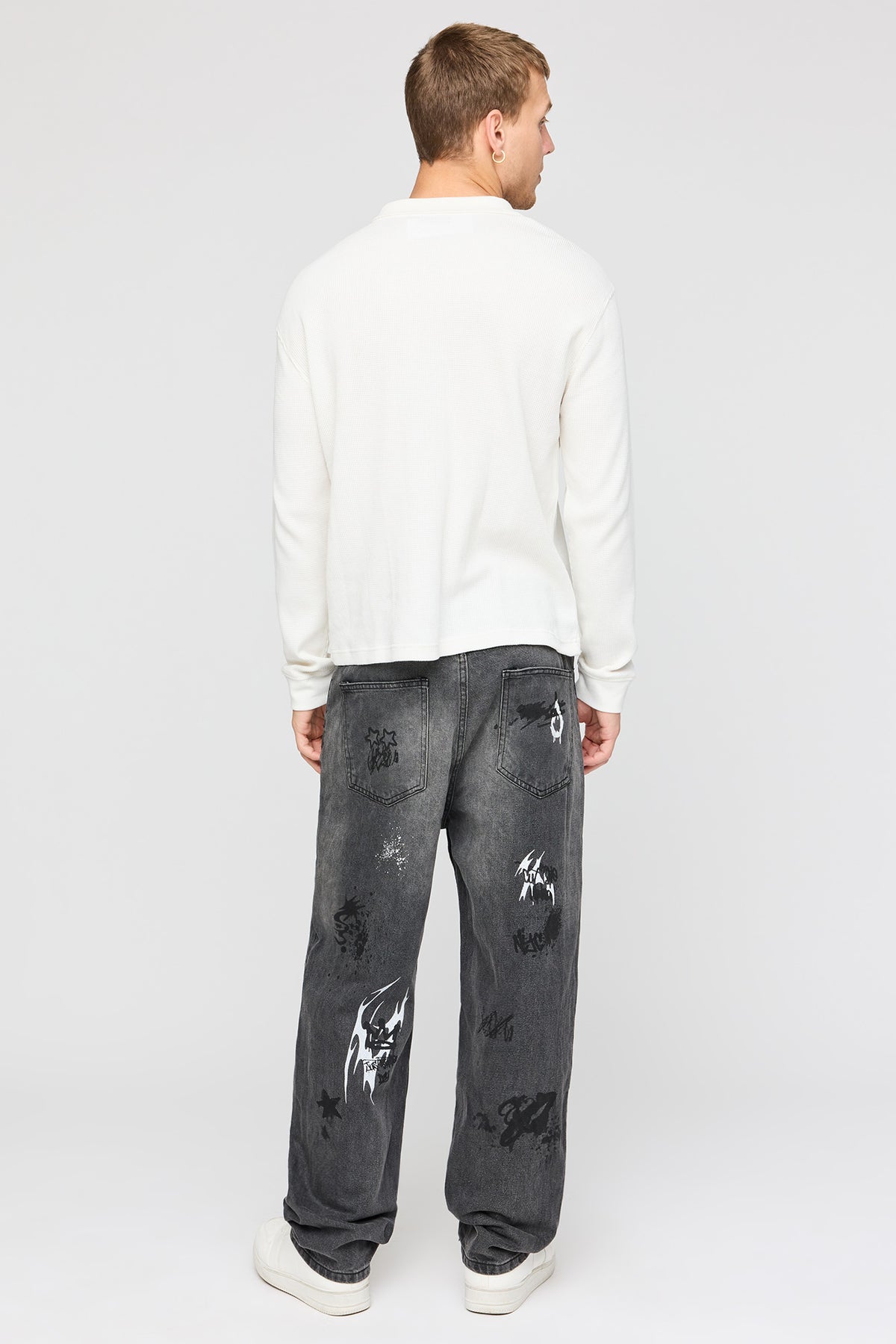 Alt View 3. Baggy Graffiti Jean - Black