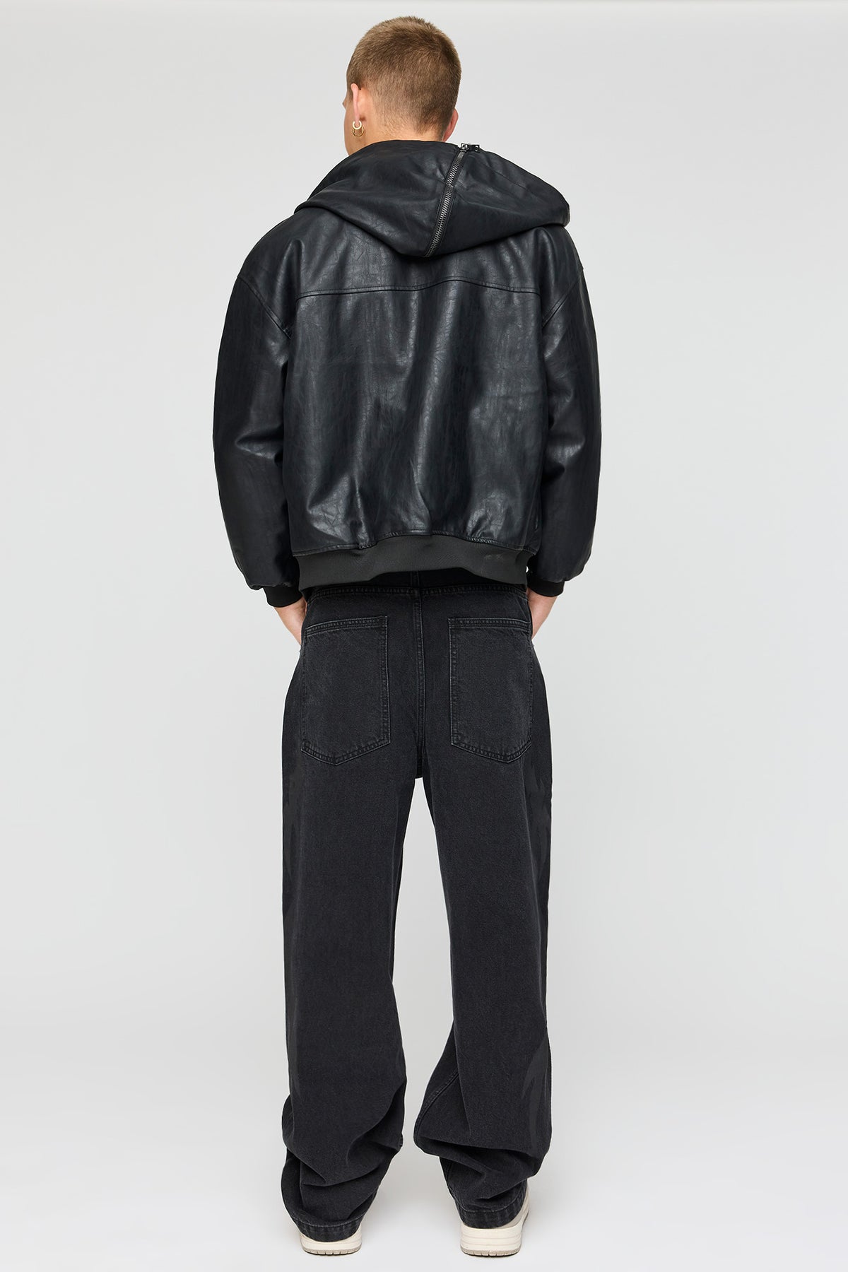 Vue alternative 3. Jean super baggy à imprimé Flamme