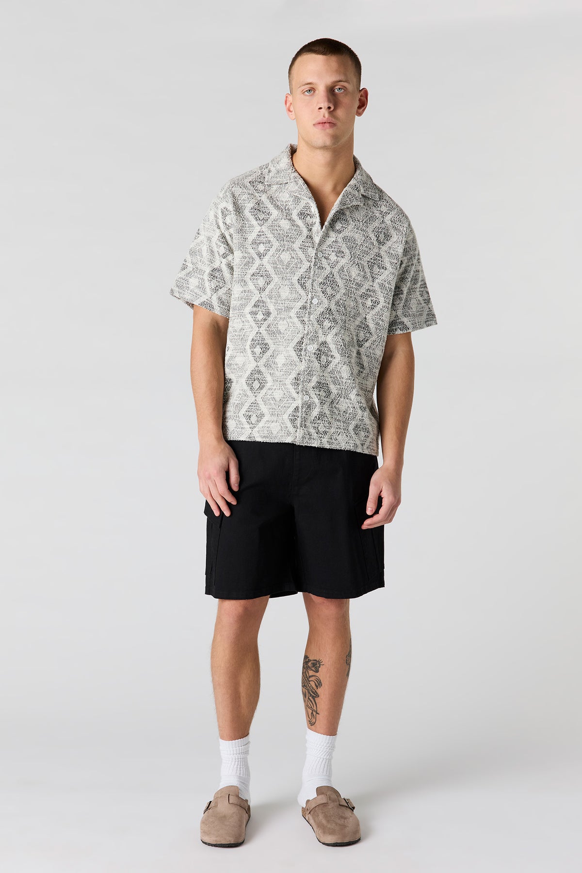 Vue alternative 2. Short cargo à taille coulissante