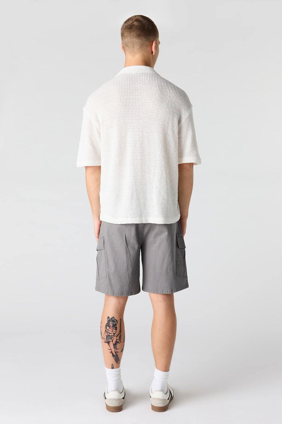 Alt View 3. Drawstring Cargo Short - Heather Grey