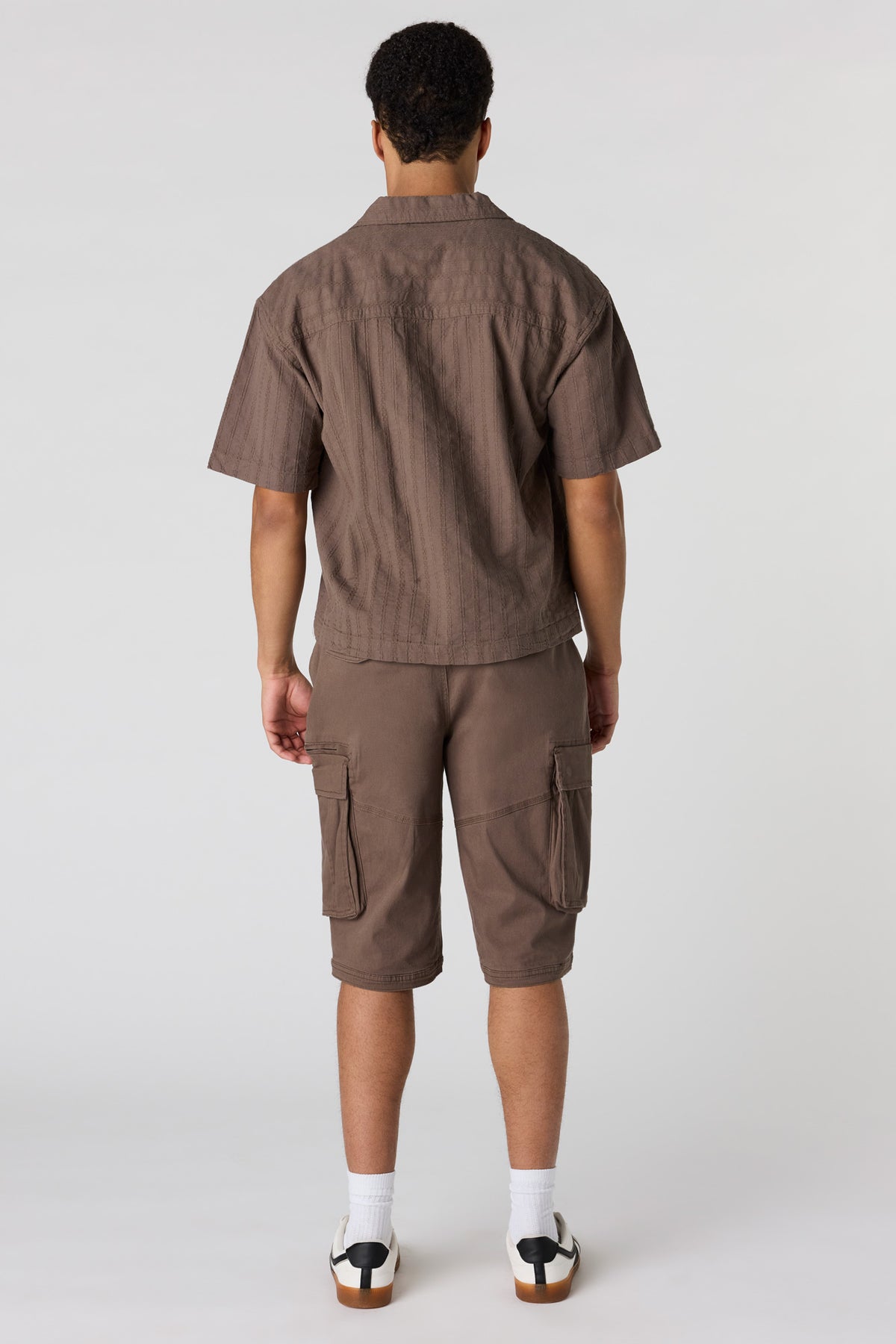 Vue alternative 3. Chino cargo long