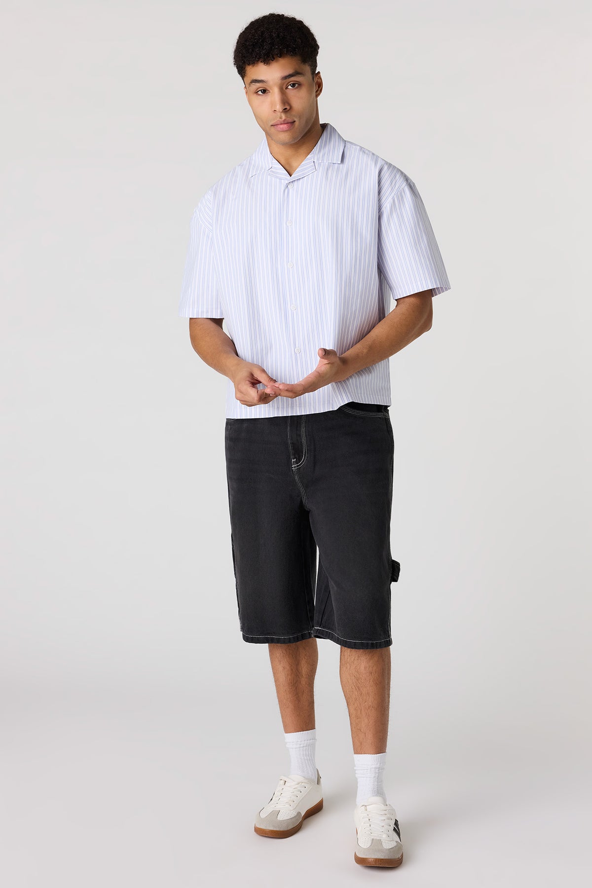 Alt View 2. Carpenter Jort 12.5" - Black