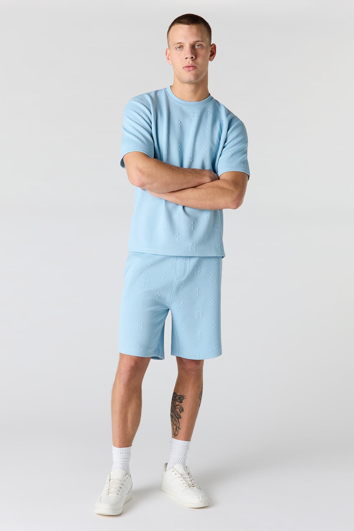 Vue alternative 2. Short en tricot de jacquard
