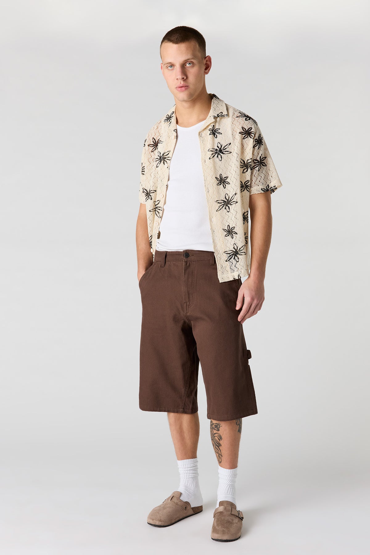 Vue alternative 2. Short de menuisier